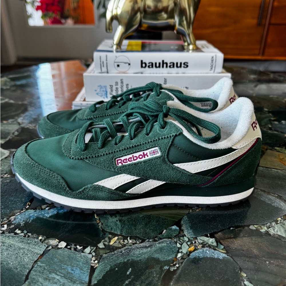 Reebok Women's Classic AZ Shoes